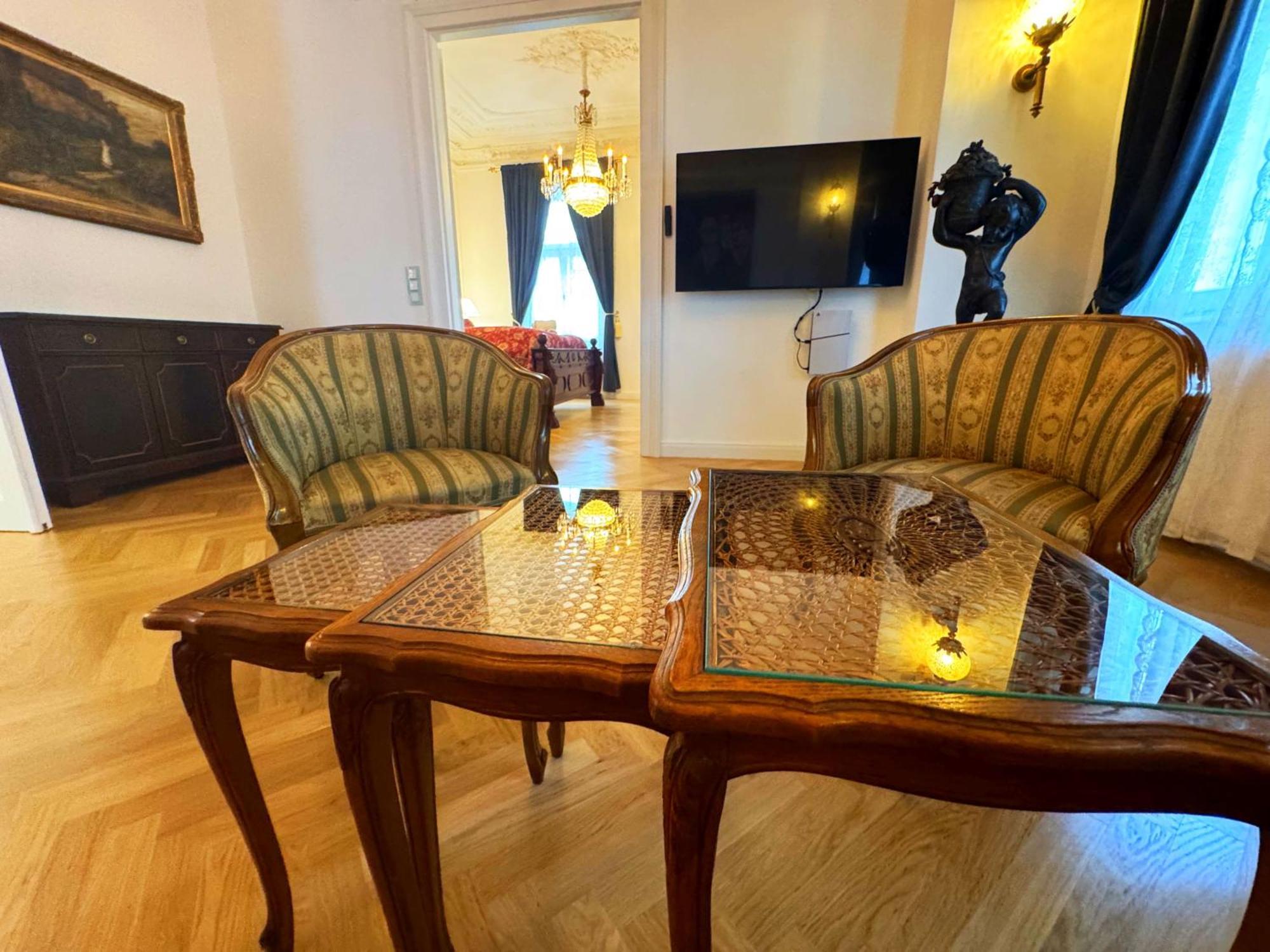 7Th Heaven Vienna Center Apartments מראה חיצוני תמונה